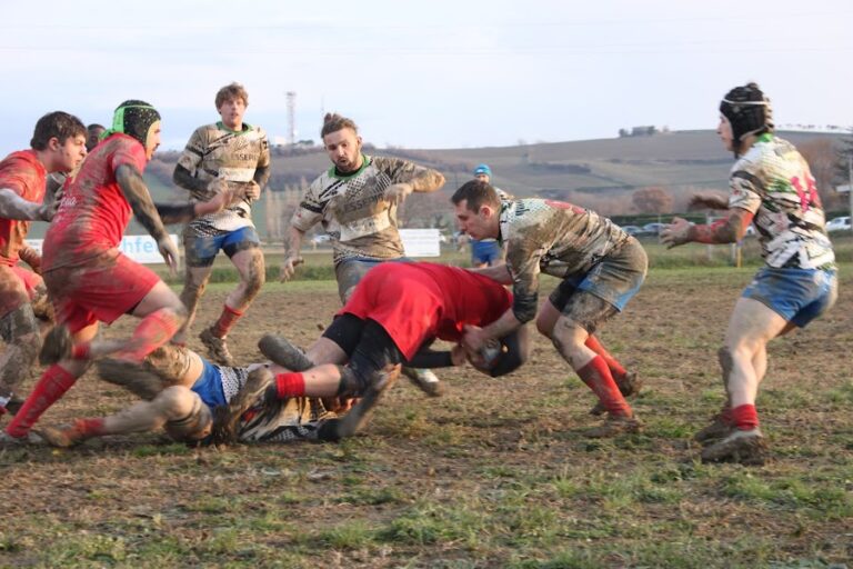 Fano supera Pesaro nel derby e si prende la testa della classifica
