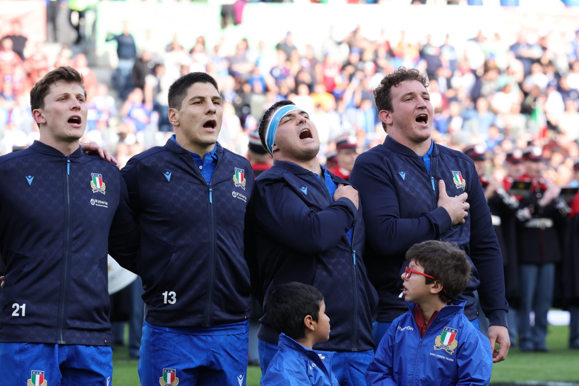 Quesada ne cambia sei in vista della sfida all’Inghilterra