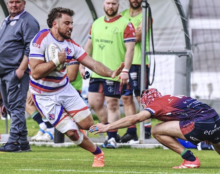 Unione Rugby Firenze chiude la stagione con una sconfitta di misura, ma festeggia i successi del settore giovanile