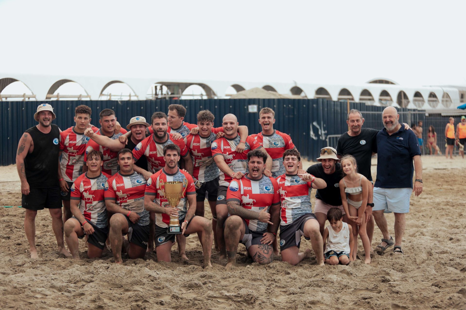 Trofeo Italiano Beach Rugby 2026: a Lignano Sabbiadoro trionfano The Fox (femminile) e Padova Beach (maschile)