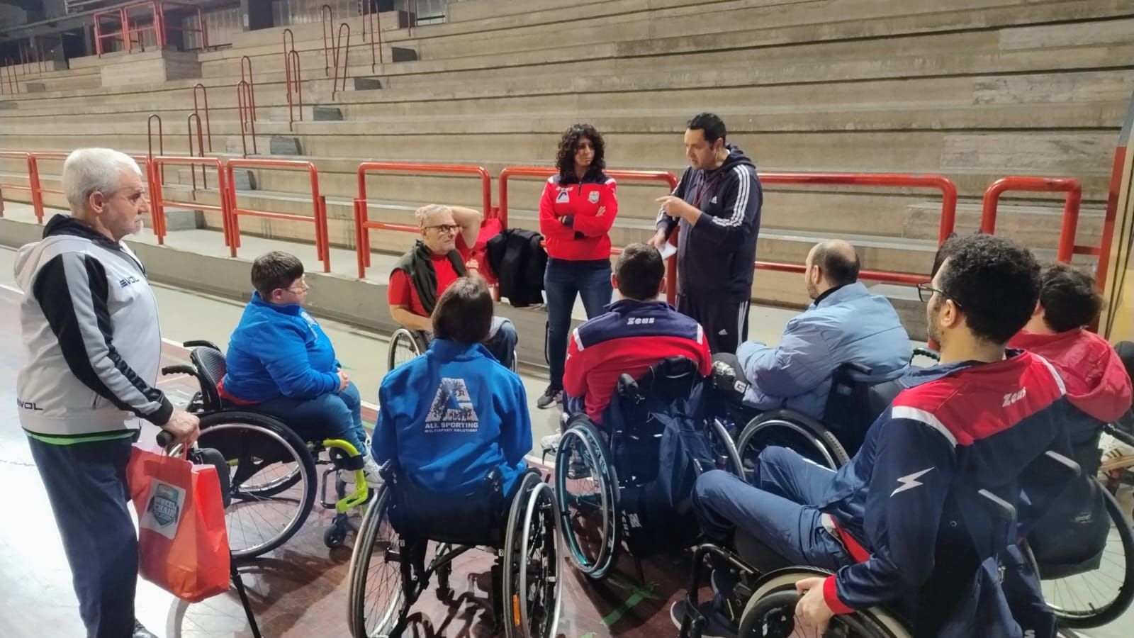 Wheelchair Rugby Catania: adesso si fa sul serio | Il team di coach Seminara in viaggio verso Padova. Domani l’esordio